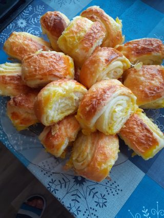 Vajdasági sós-sajtos tekercs, egy mennyei finom és egyszerű recept!
