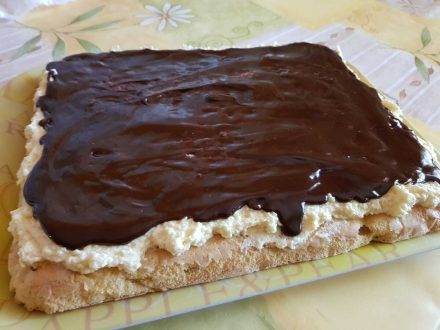 Almás krémes